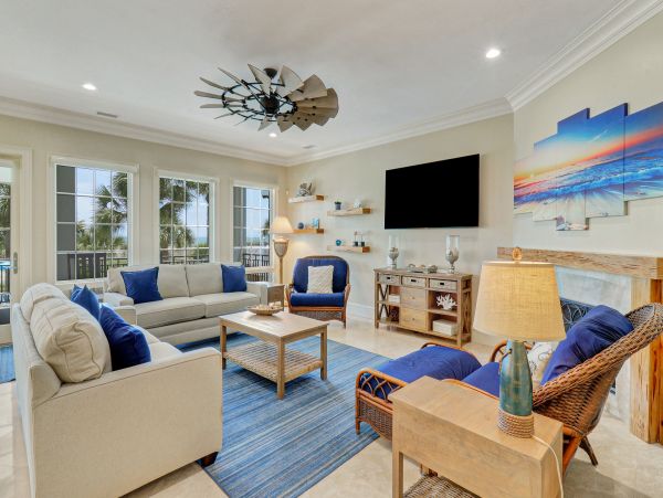 Hilton Head Eight Bedroom Beachfront Vacation Rental Home