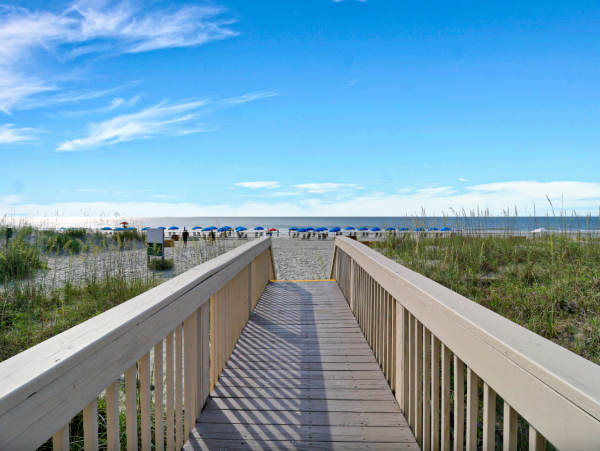Hilton Head Oceanfront Villa with Pool & Hot Tub
