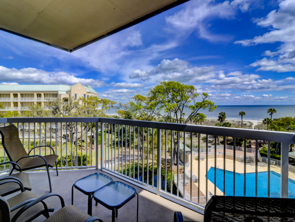 Hilton Head Oceanfront Villa with Pool & Hot Tub