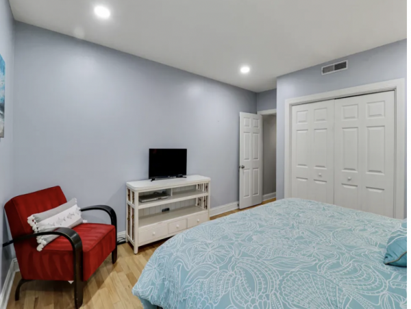 Three Bedroom Three Bathroom End Unit Ocean Views & Pool