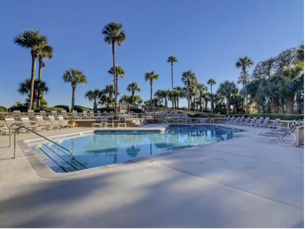 Three Bedroom Three Bathroom End Unit Ocean Views & Pool