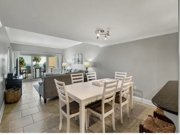 Three Bedroom Three Bathroom End Unit Ocean Views & Pool