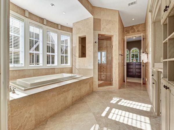 Luxury Vacation Pool Home in Hilton Head Six Bedroom