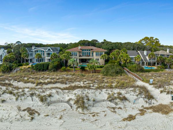 Luxury Vacation Pool Home in Hilton Head Six Bedroom