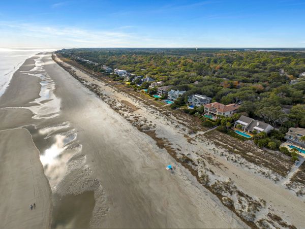 Luxury Vacation Pool Home in Hilton Head Six Bedroom
