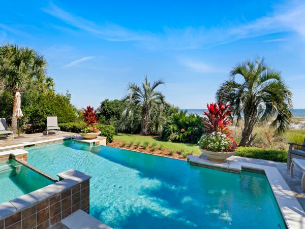 Luxury Vacation Pool Home in Hilton Head Six Bedroom