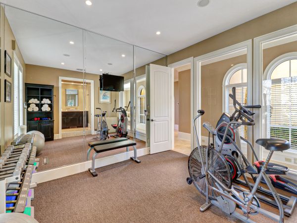 Luxury Vacation Pool Home in Hilton Head Six Bedroom