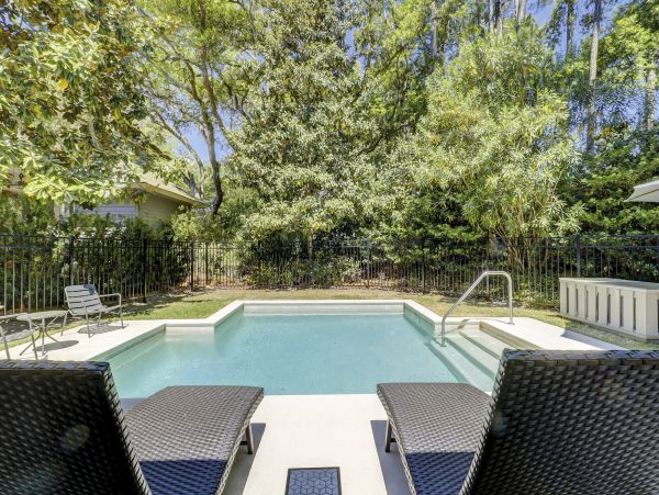 Perfect Three Bedroom Vacation Home with Private Pool in Hilton Head