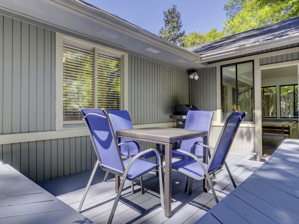Perfect Three Bedroom Vacation Home with Private Pool in Hilton Head