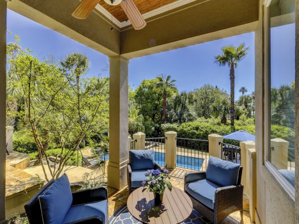 Hilton Head Lovely 6 Bedroom Home with Private Pool