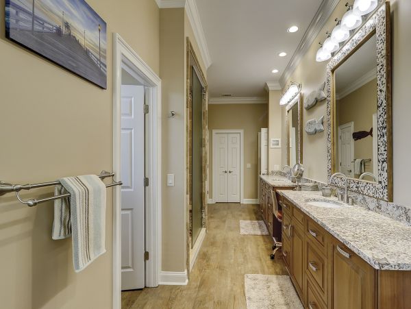 Hilton Head Lovely 6 Bedroom Home with Private Pool
