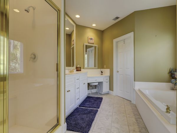 Hilton Head Lovely 6 Bedroom Home with Private Pool