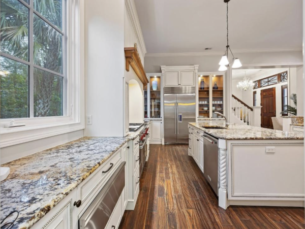 Hilton Head Luxury Vacation Rental 6-Bed Beach House with Pool & Spa