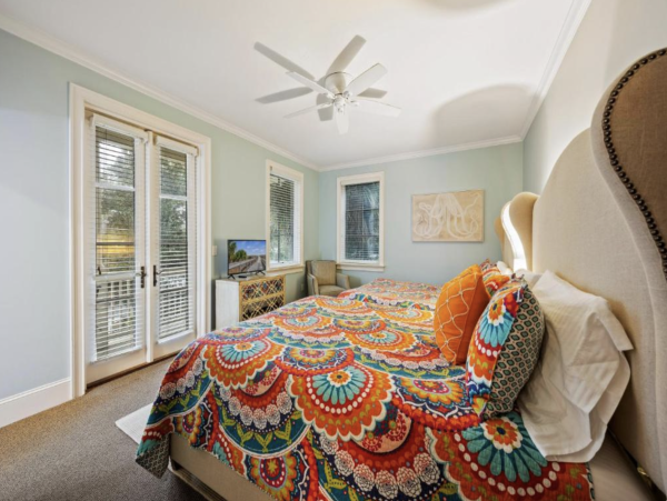 Hilton Head Luxury Vacation Rental 6-Bed Beach House with Pool & Spa