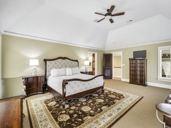 Hilton Head Luxury Vacation Rental 6-Bed Beach House with Pool & Spa