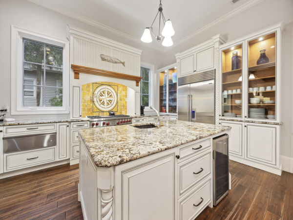 Hilton Head Luxury Vacation Rental 6-Bed Beach House with Pool & Spa