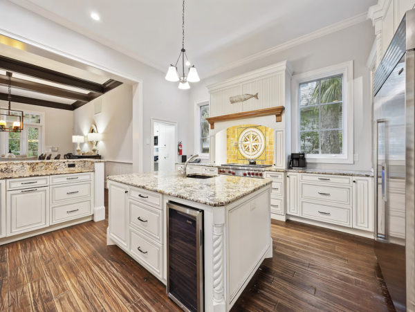 Hilton Head Luxury Vacation Rental 6-Bed Beach House with Pool & Spa