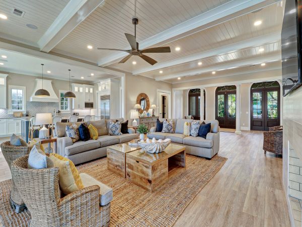 Oceanfront Vacation Rental with 6 Bedrooms in Hilton Head