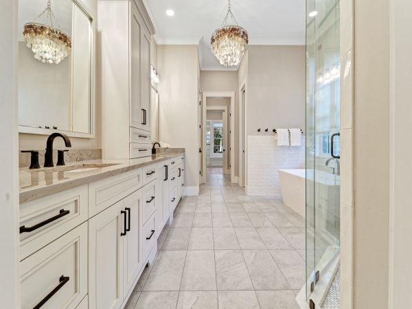 Oceanfront Vacation Rental with 6 Bedrooms in Hilton Head
