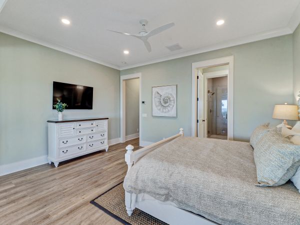 Oceanfront Vacation Rental with 6 Bedrooms in Hilton Head