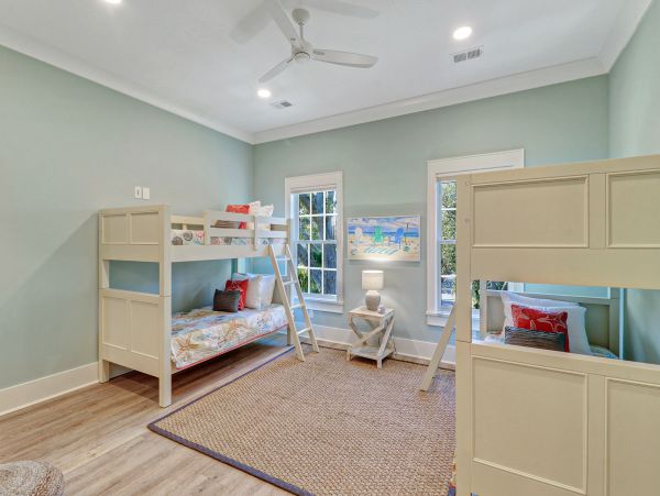 Oceanfront Vacation Rental with 6 Bedrooms in Hilton Head