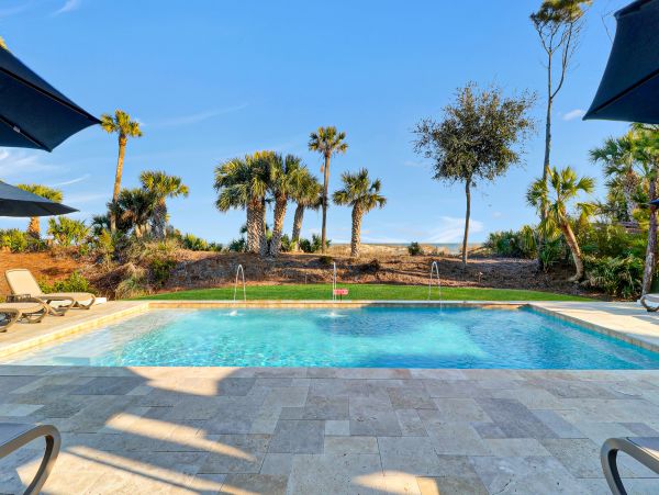 Oceanfront Vacation Rental with 6 Bedrooms in Hilton Head
