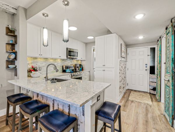 Beautiful Oceanfront Villa Just Steps Away from the Beach