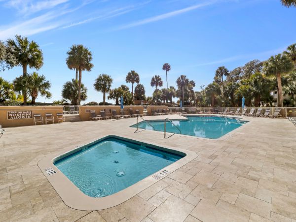 Beautiful Oceanfront Villa Just Steps Away from the Beach