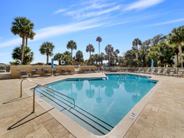 Beautiful Oceanfront Villa Just Steps Away from the Beach