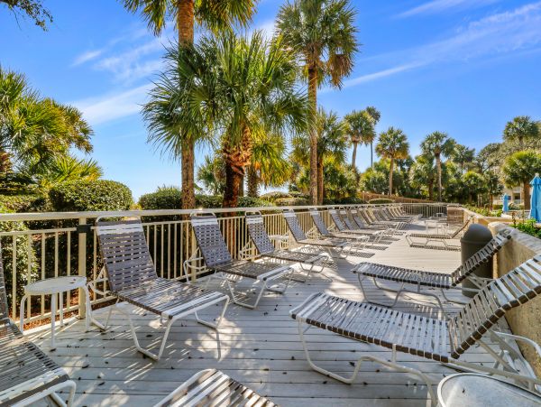 Beautiful Oceanfront Villa Just Steps Away from the Beach