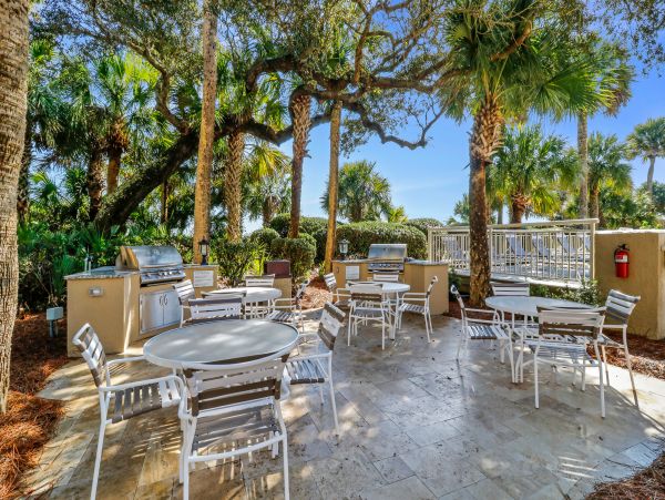 Beautiful Oceanfront Villa Just Steps Away from the Beach