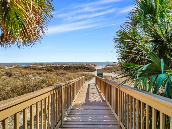 Beautiful Oceanfront Villa Just Steps Away from the Beach