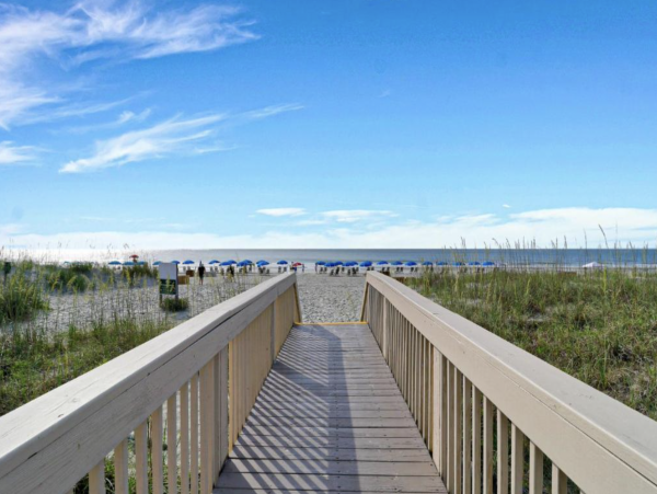 Super Close to Beach Pool Home in Hilton Head