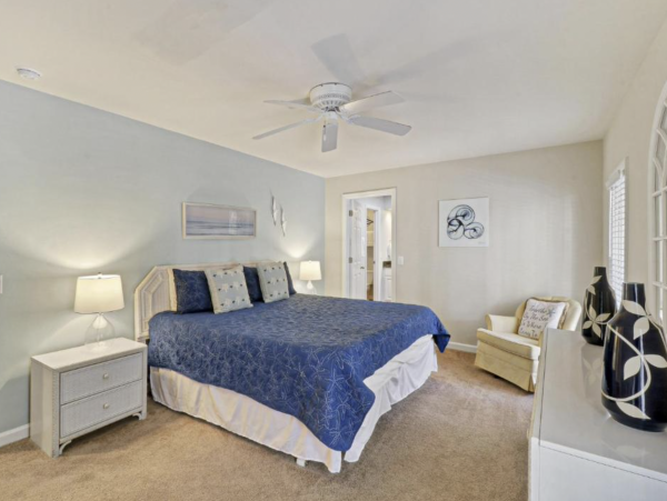 Super Close to Beach Pool Home in Hilton Head