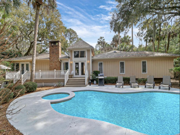 Super Close to Beach Pool Home in Hilton Head