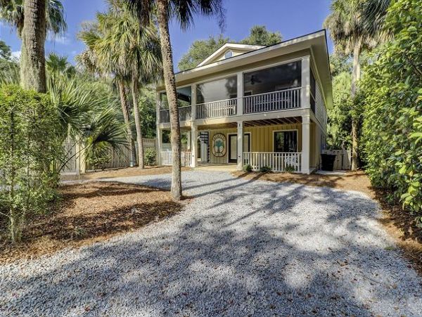 Beautiful 5th-row Ocean Home in Hilton Head