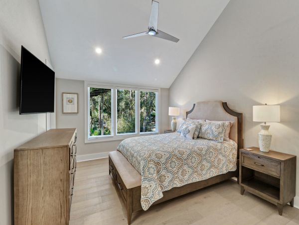 Luxury Hilton Head Vacation Rental - 7 Bedroom Golf Course Home with Private Pool