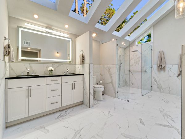 Luxury Hilton Head Vacation Rental - 7 Bedroom Golf Course Home with Private Pool