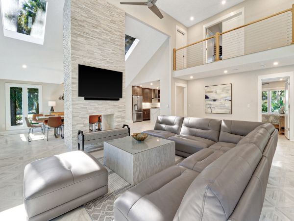 Luxury Hilton Head Vacation Rental - 7 Bedroom Golf Course Home with Private Pool