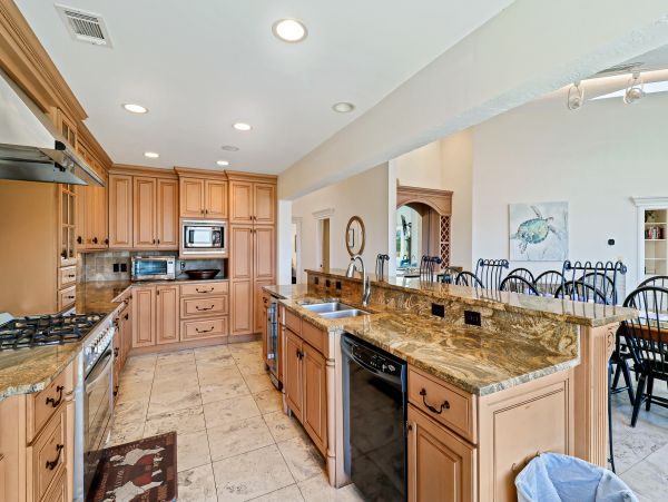 Hilton Head 5 Bedroom Vacation Rental Pool Home Great Views