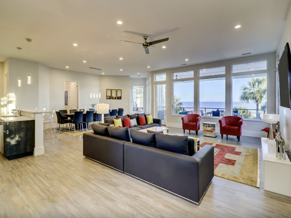 Luxurious Oceanfront Vacation Property in Hilton Head Island