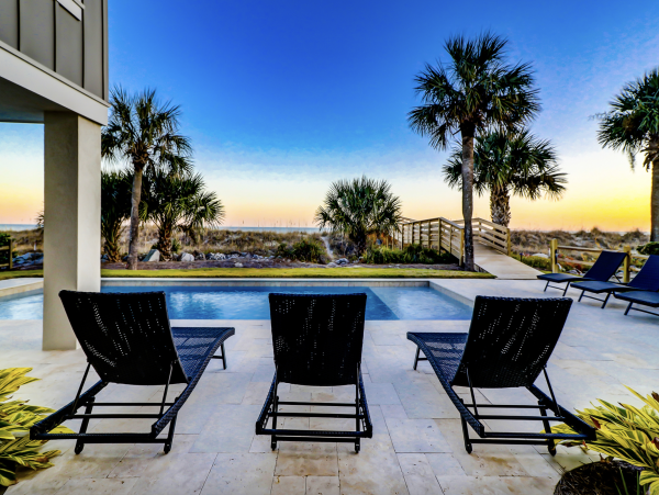 Luxurious Oceanfront Vacation Property in Hilton Head Island