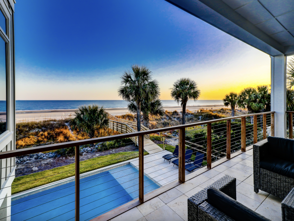 Luxurious Oceanfront Vacation Property in Hilton Head Island
