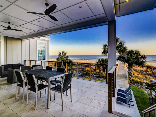 Luxurious Oceanfront Vacation Property in Hilton Head Island
