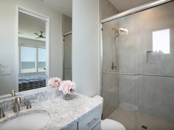 Luxurious Oceanfront Vacation Property in Hilton Head Island