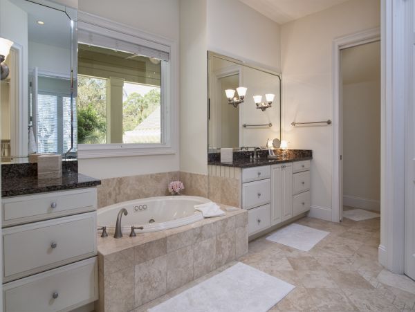 Luxurious Hilton Head Home with Private Pool & Spa
