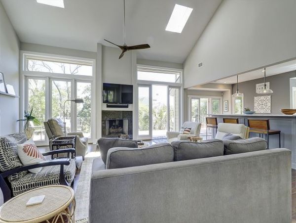 Hilton Head Vacation Home Five Bedroom Walk to Beach