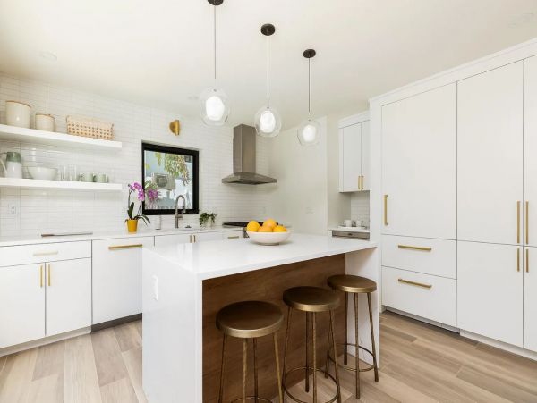 Canalfront Stunning Vacation Home in Plantation Key Sleeps 8