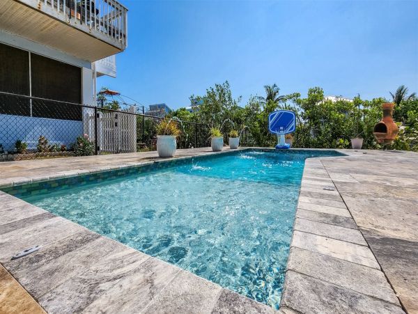 Three Bedroom Exclusive Vacation Rental in The Florida Keys