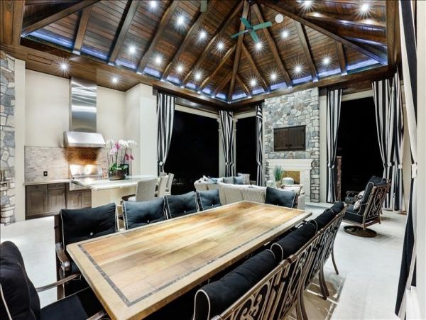 Your Dream Vacation Awaits on Naples